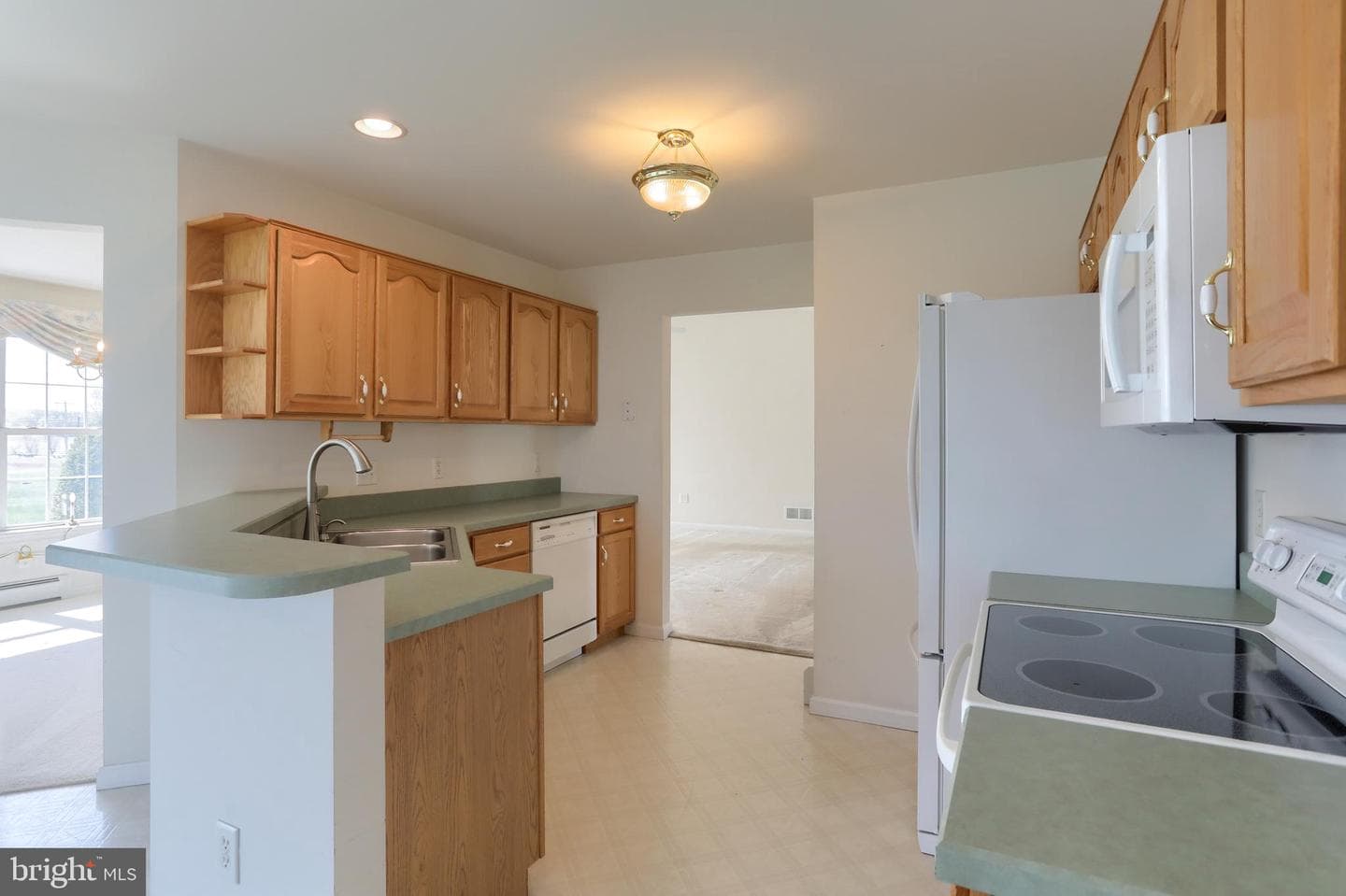 75 Oatfield Ln photo 29