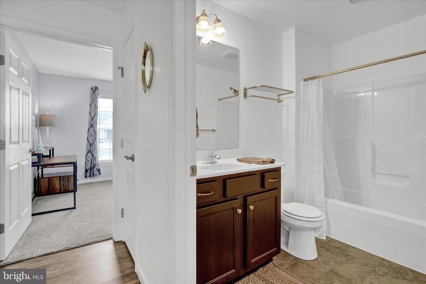 924 Sweetbay Ln photo 29