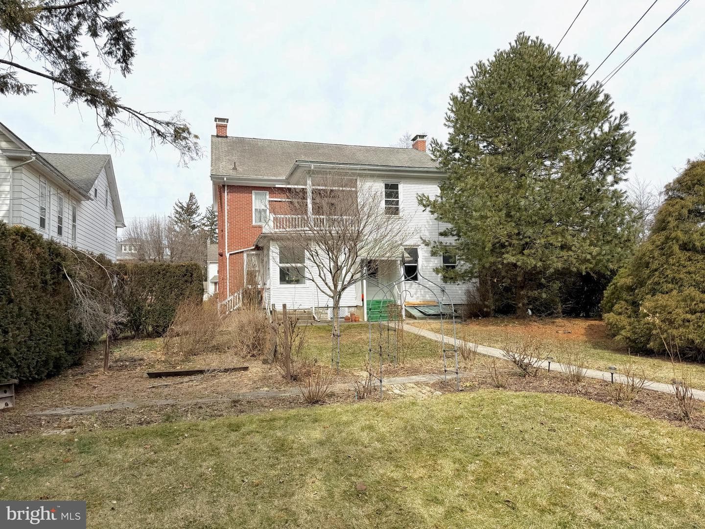514 E Main Street photo 23
