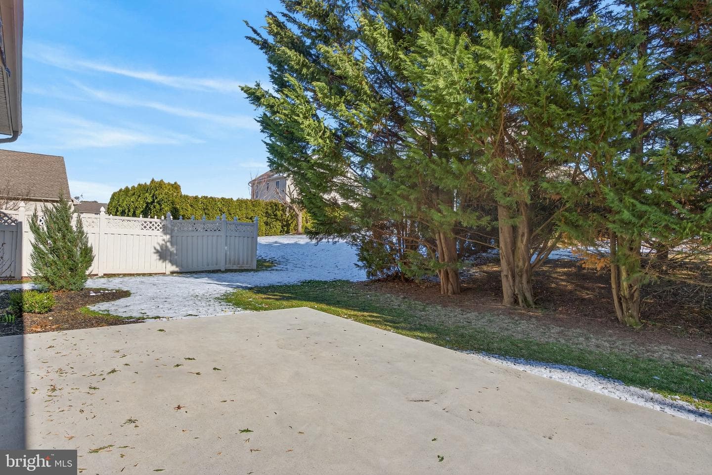 24 Hickory Street photo 41