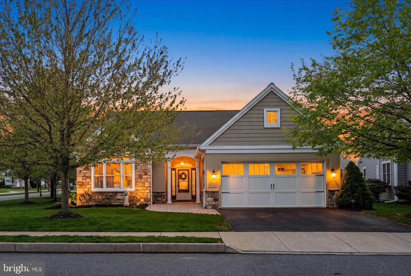 1029 Alden Way photo 3