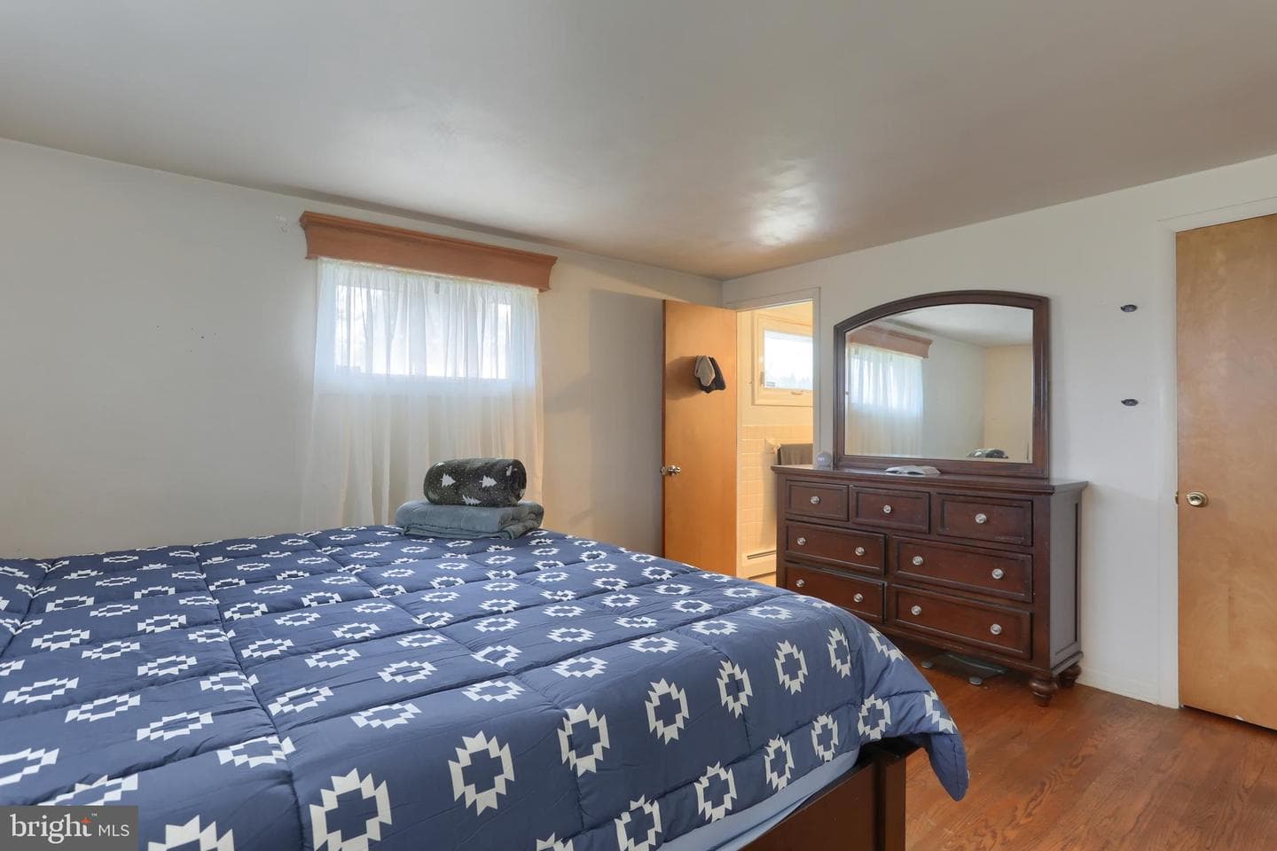 905 Skyline Drive photo 16