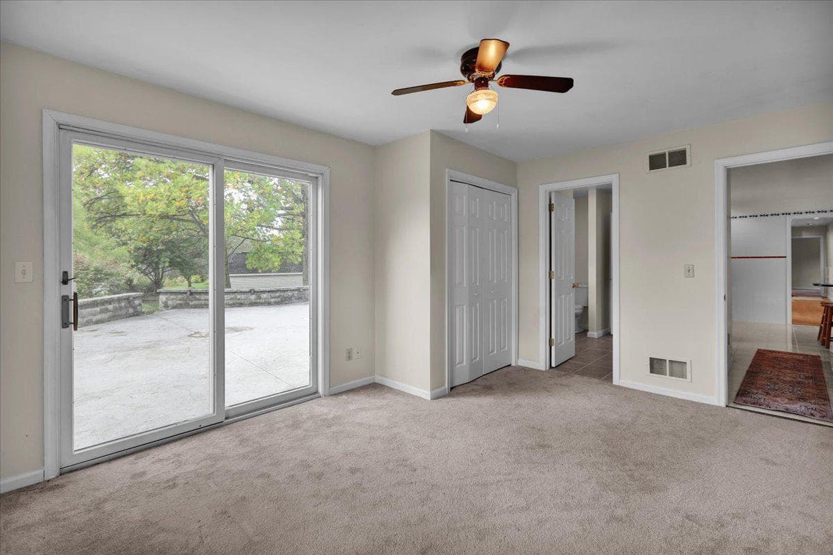 47 Norway Lane photo 18