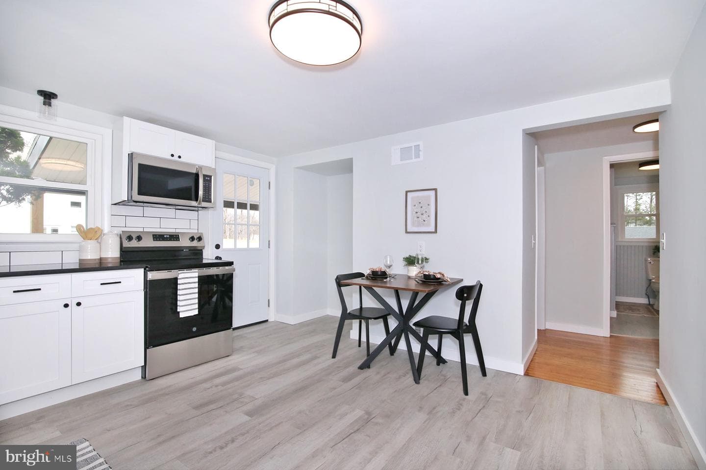 1220 Spruce Street photo 10