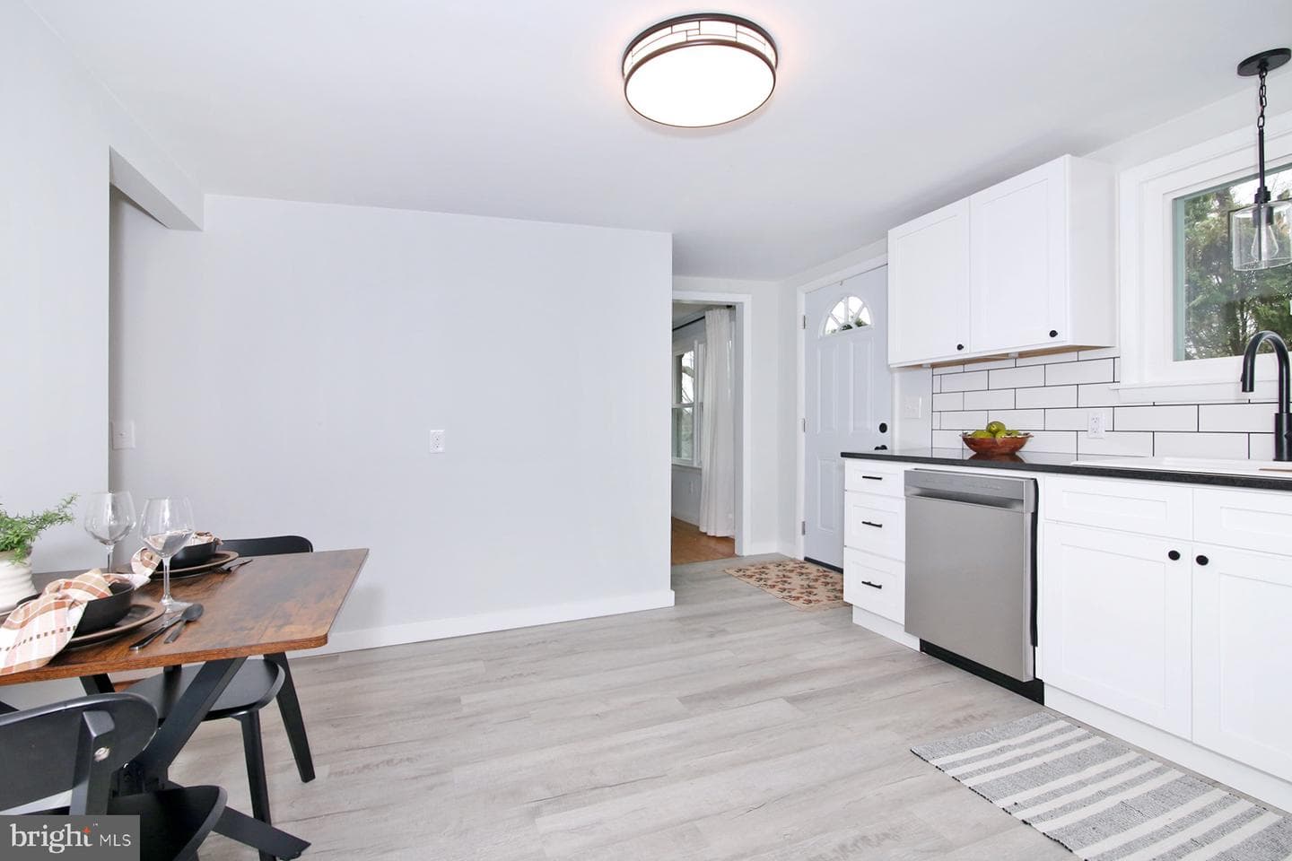 1220 Spruce Street photo 12