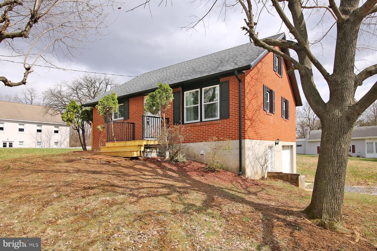 1220 Spruce Street photo 6