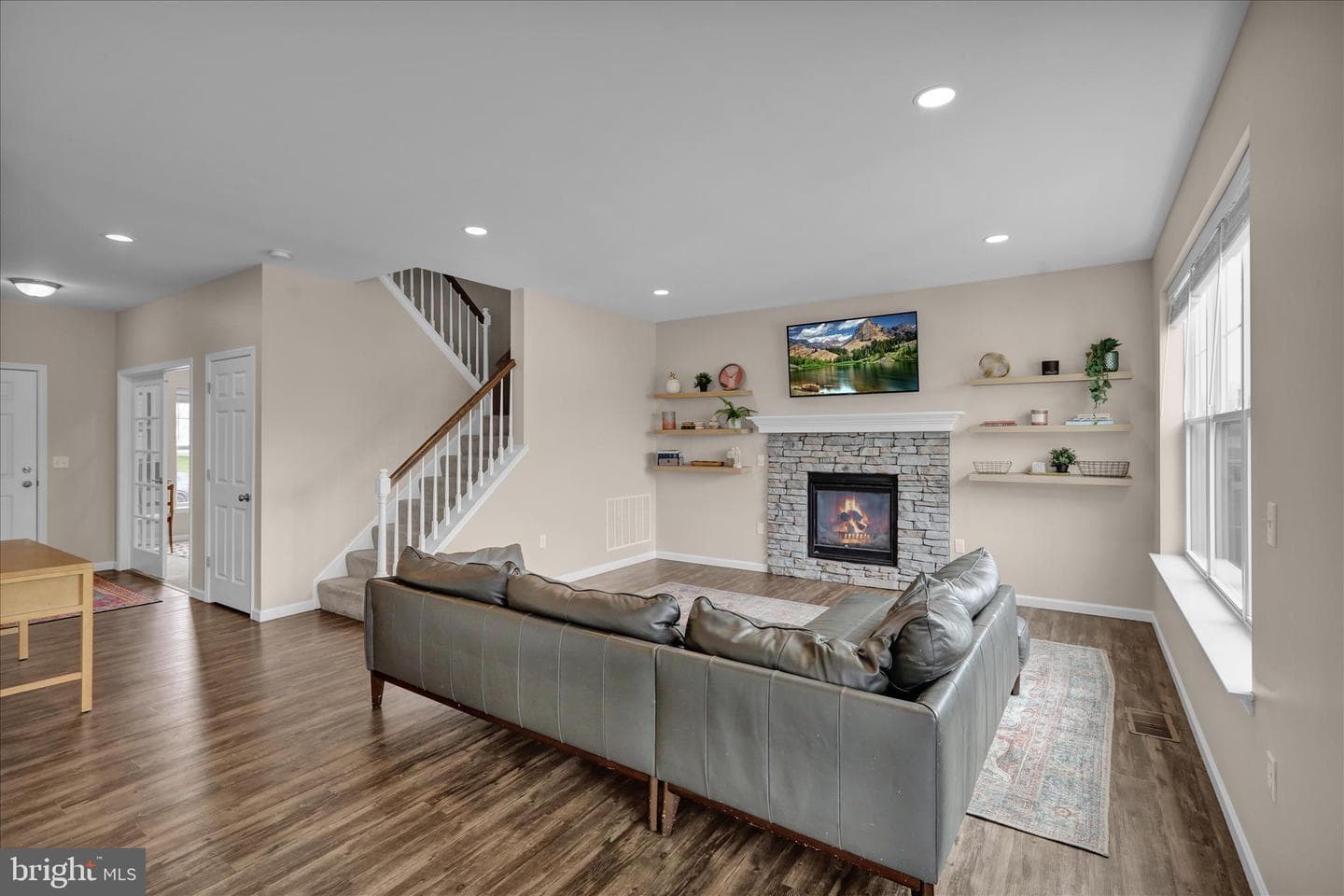81 Creekside Drive photo 13