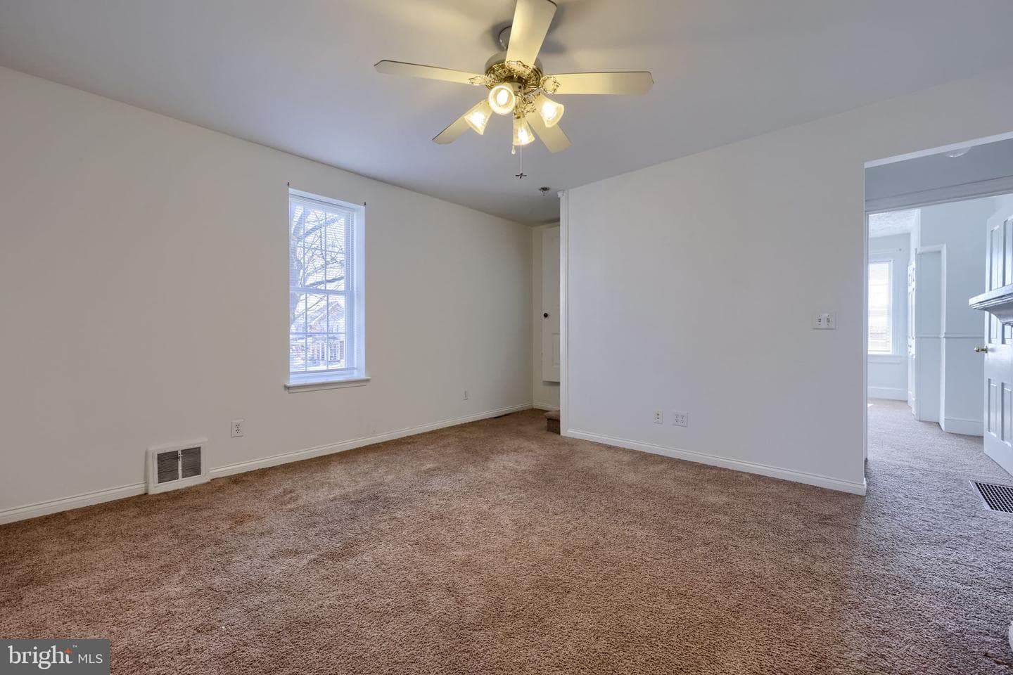 719 Hill Street photo 49