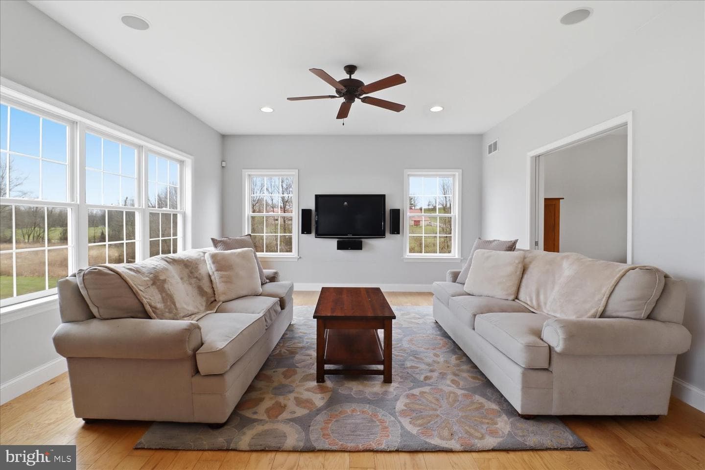 141 Bell Road photo 17