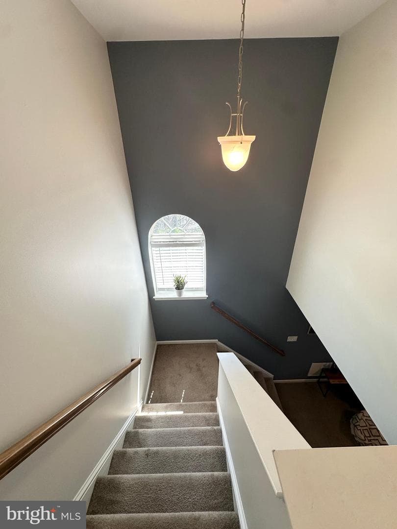 101 Wheatstone Ln L-0062 photo 25