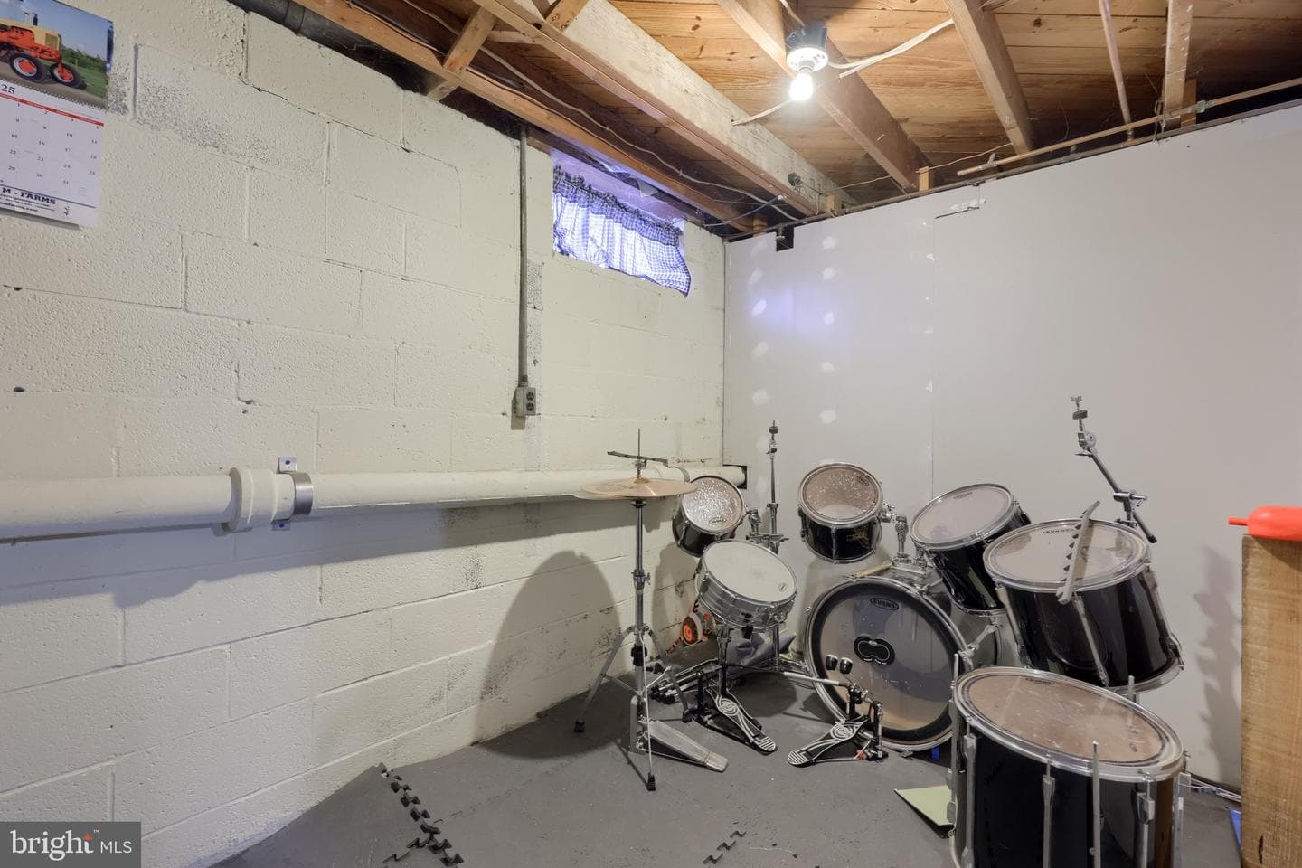 1024 Victor Street photo 19