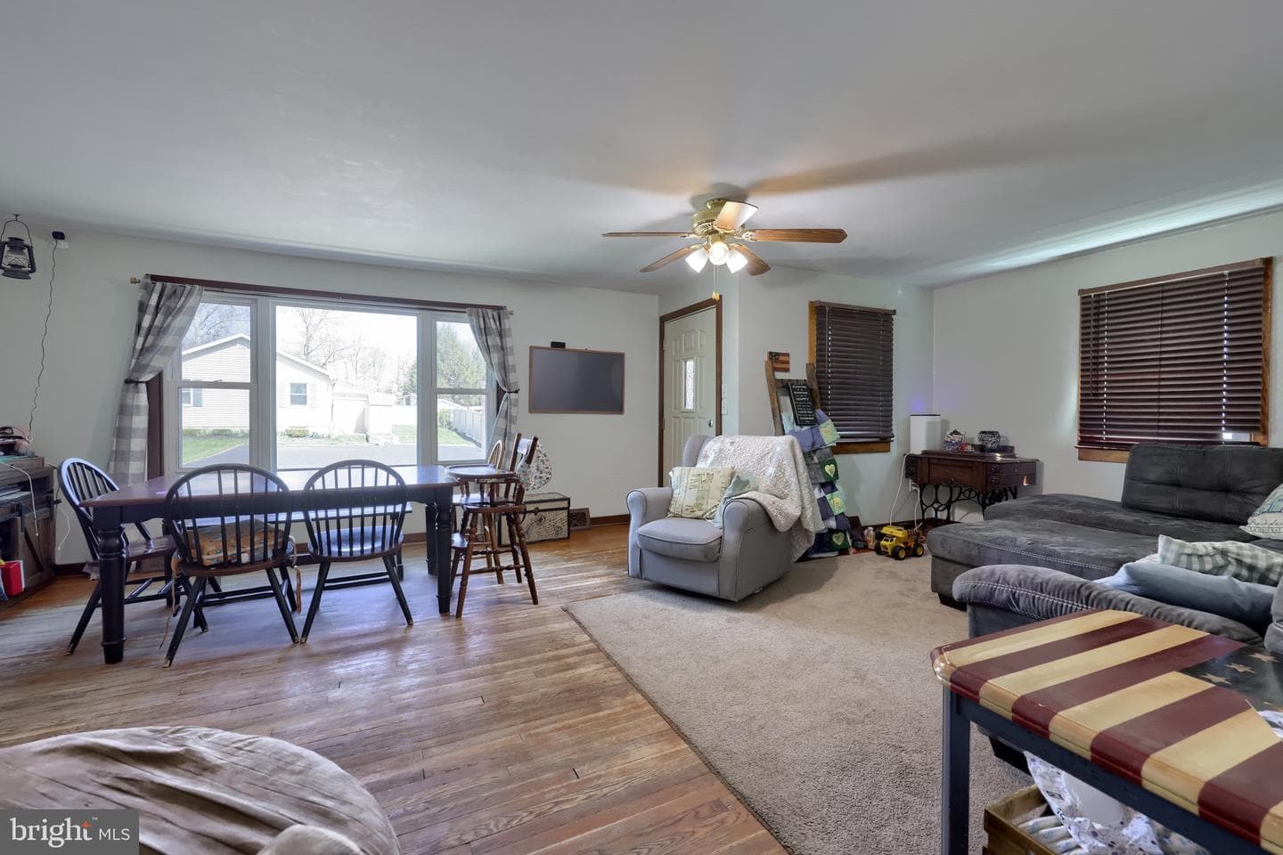 1024 Victor Street photo 9