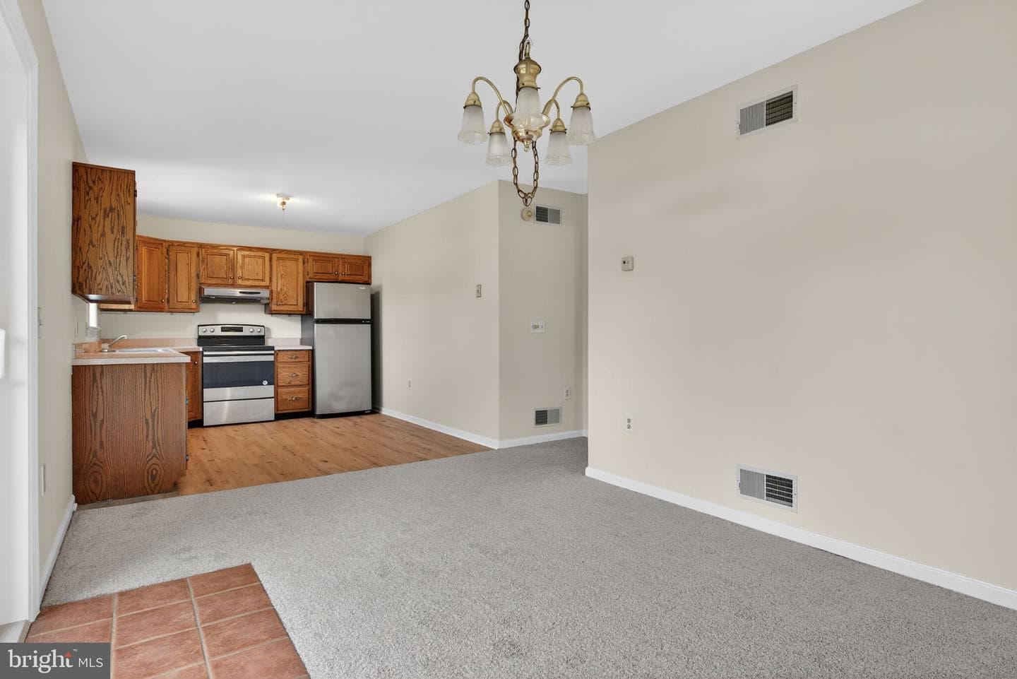 148 Palm Lane photo 12