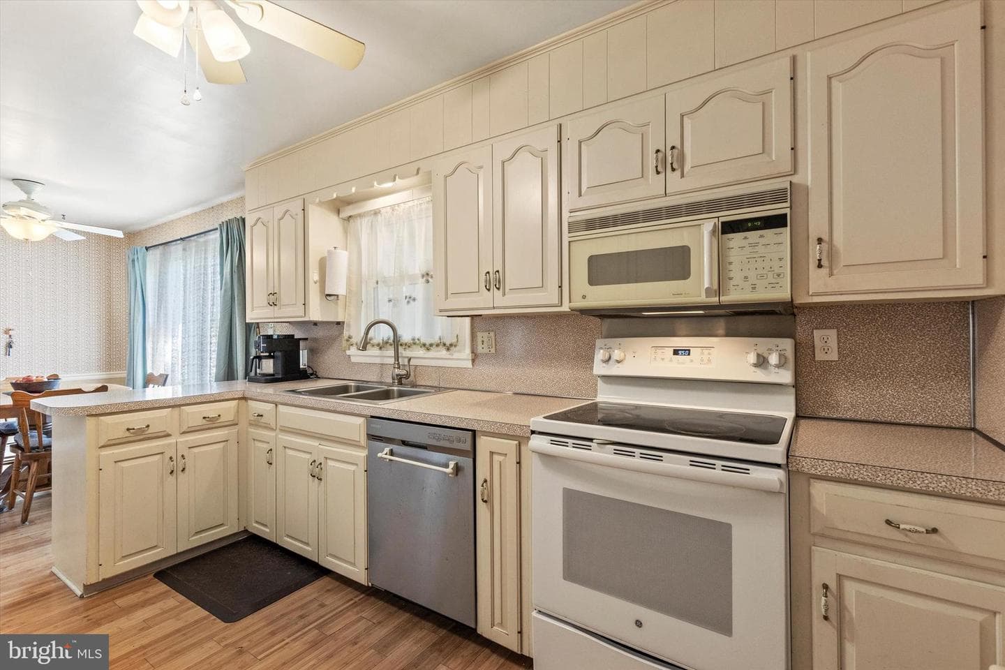 112 Kenmar Drive photo 11