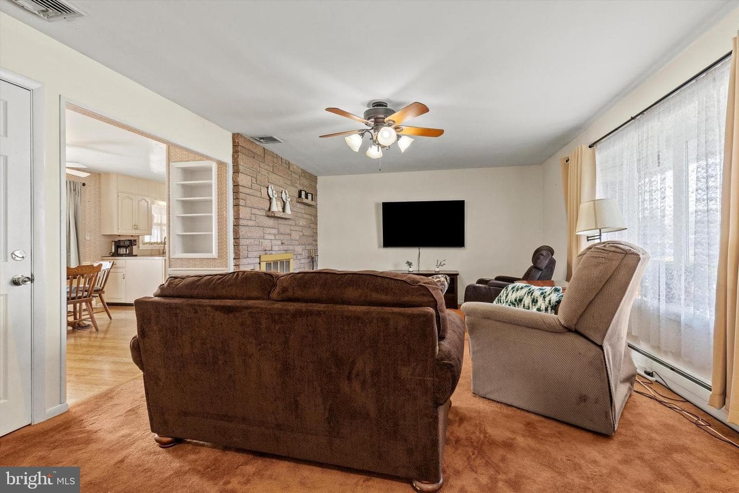 112 Kenmar Drive photo 5