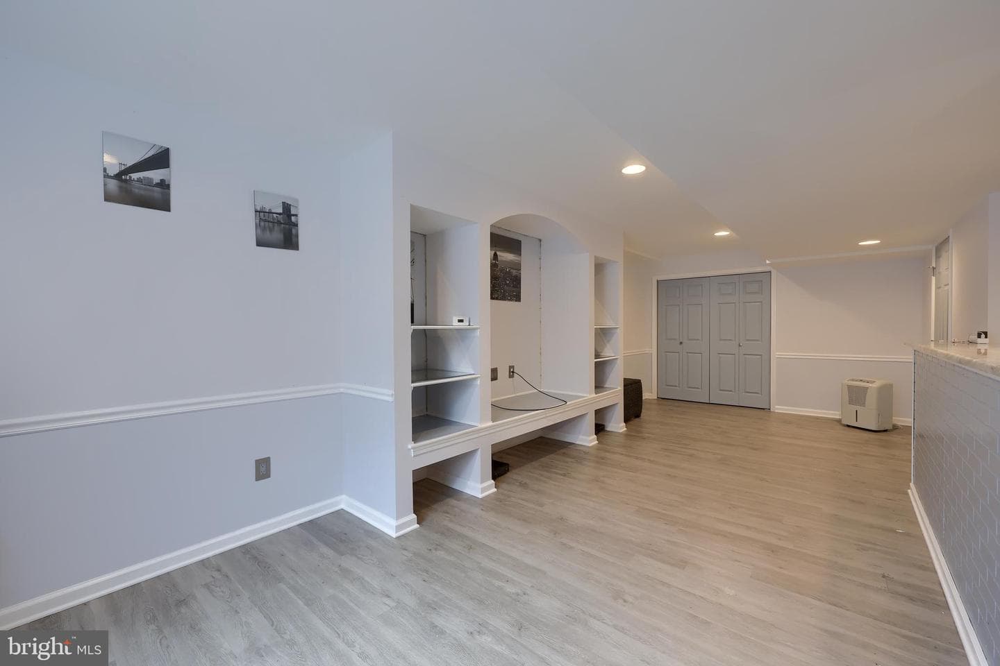 129 Pickwick Circle photo 36