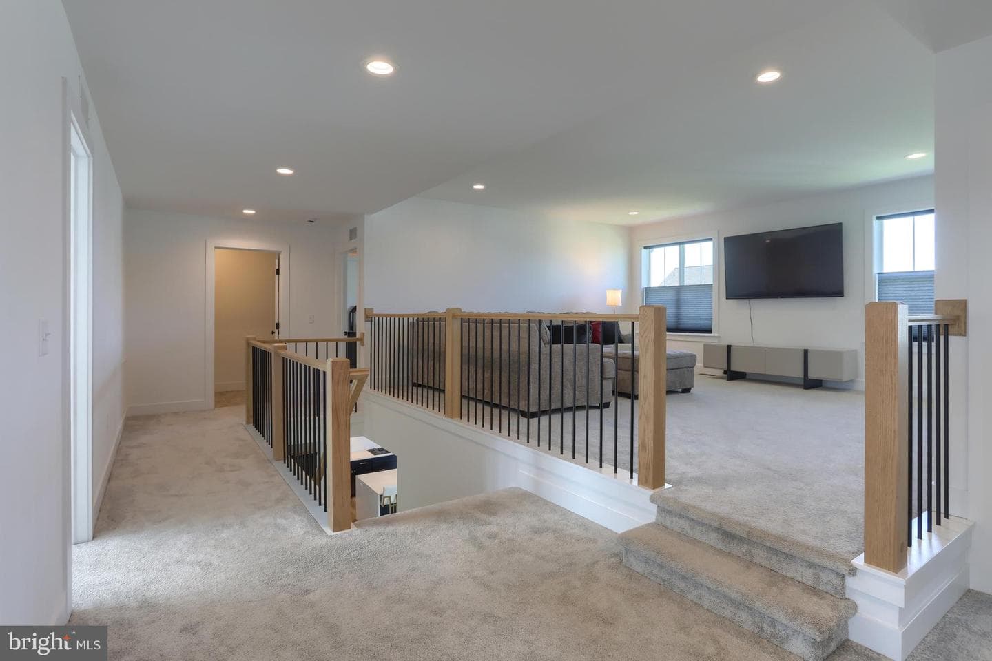 504 Breezewood Lane photo 29