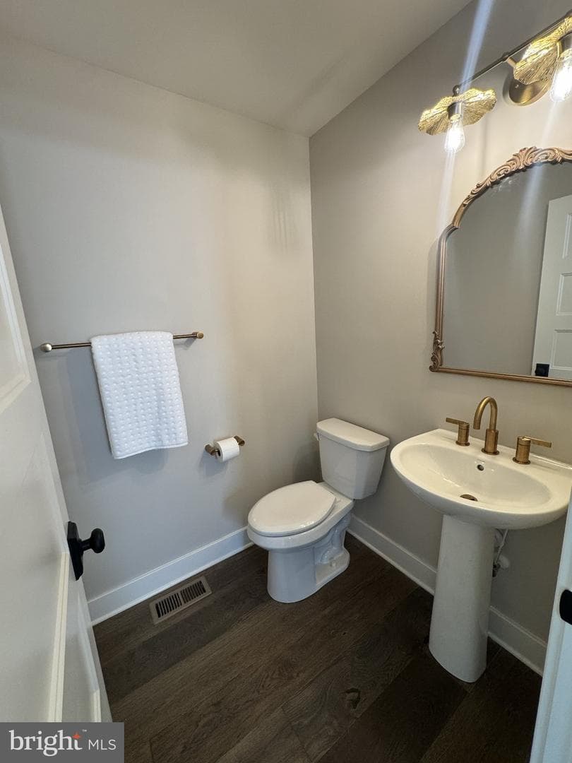 36 Kingston Drive photo 9