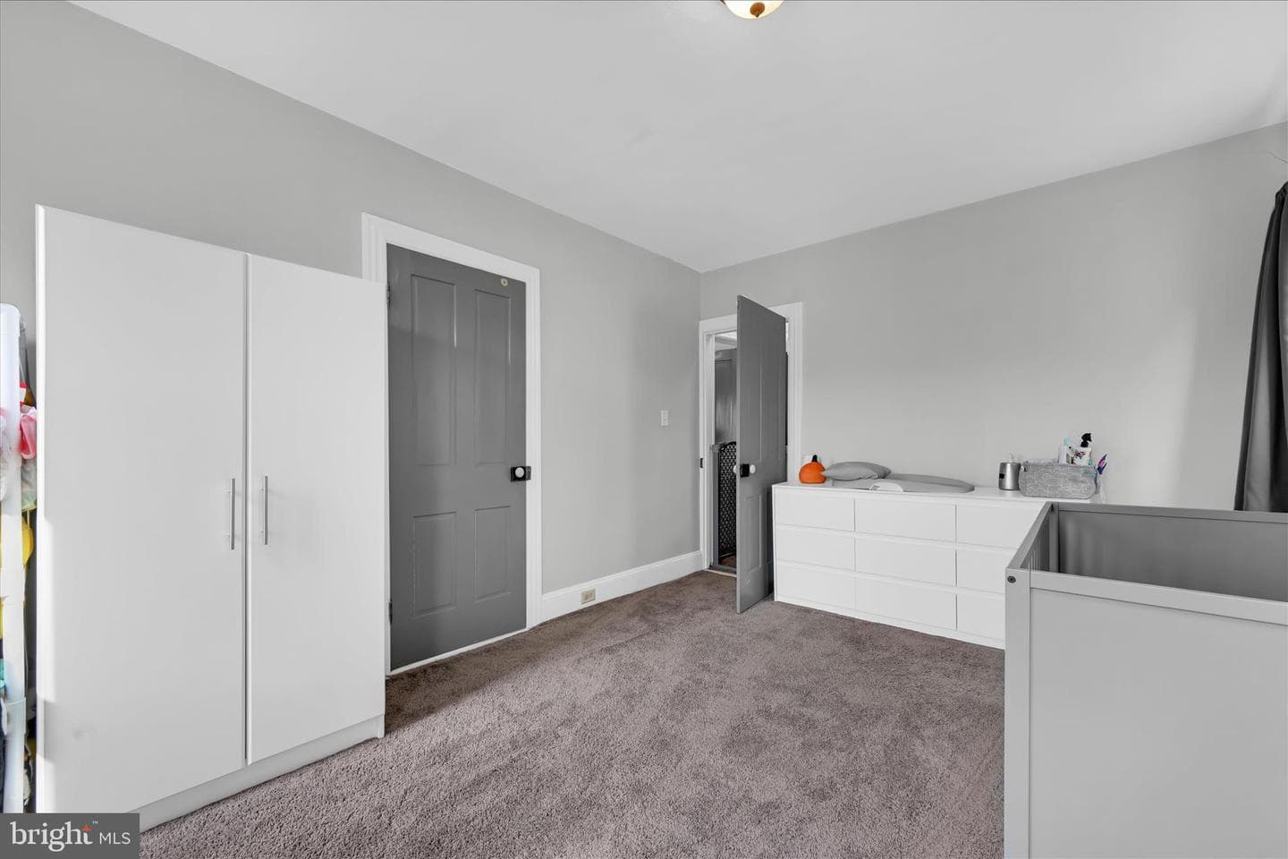 41 Memorial Boulevard photo 24