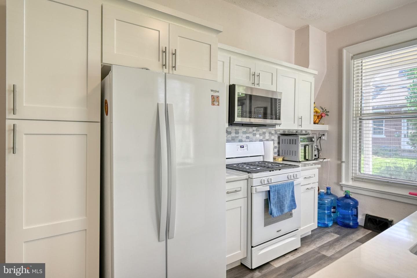 14 E Chestnut Street photo 14