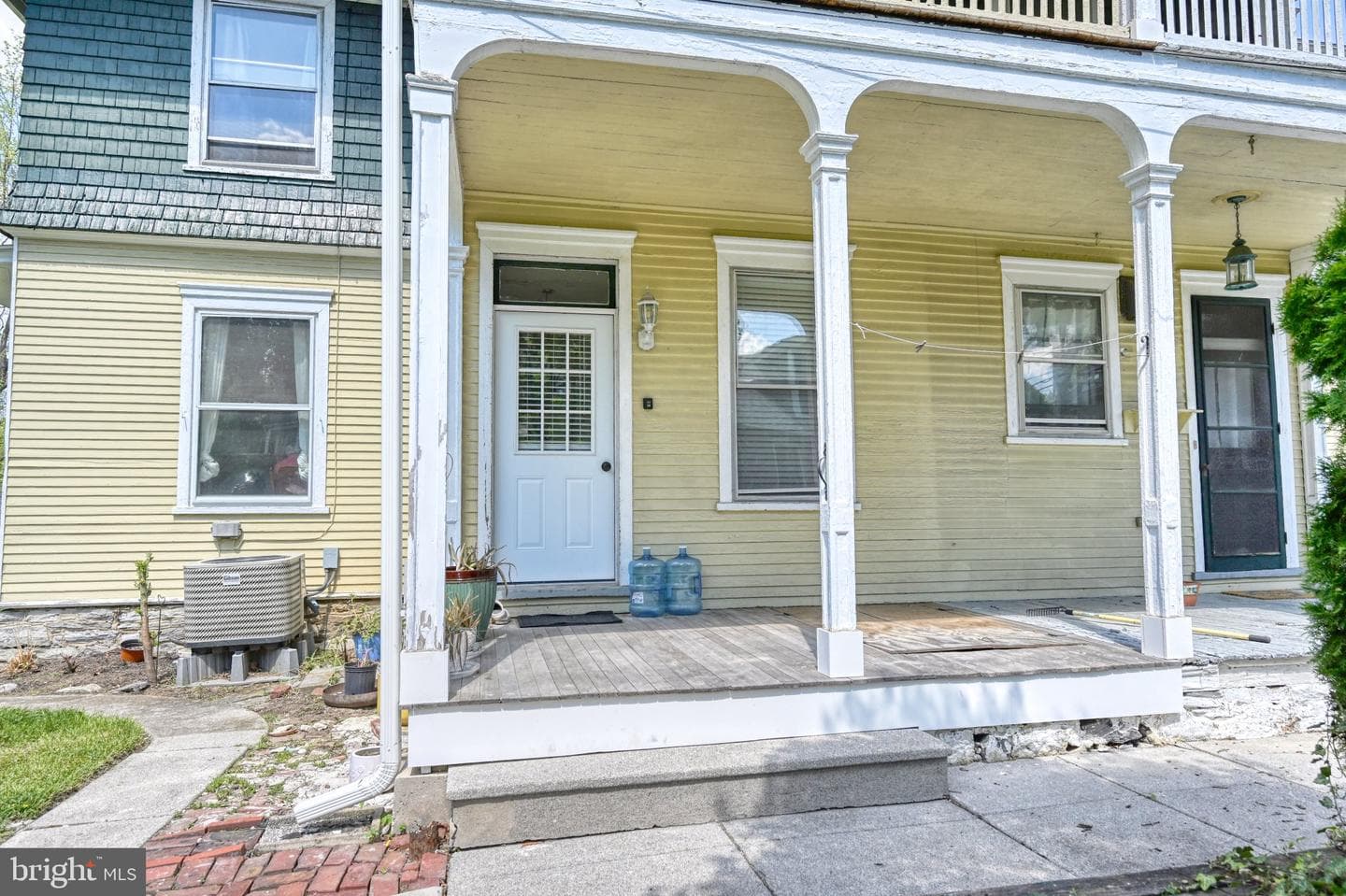 14 E Chestnut Street photo 33