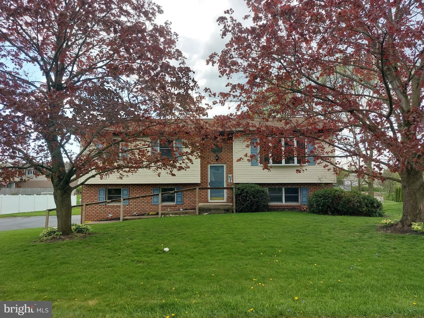 912 Poplar Lane photo 36
