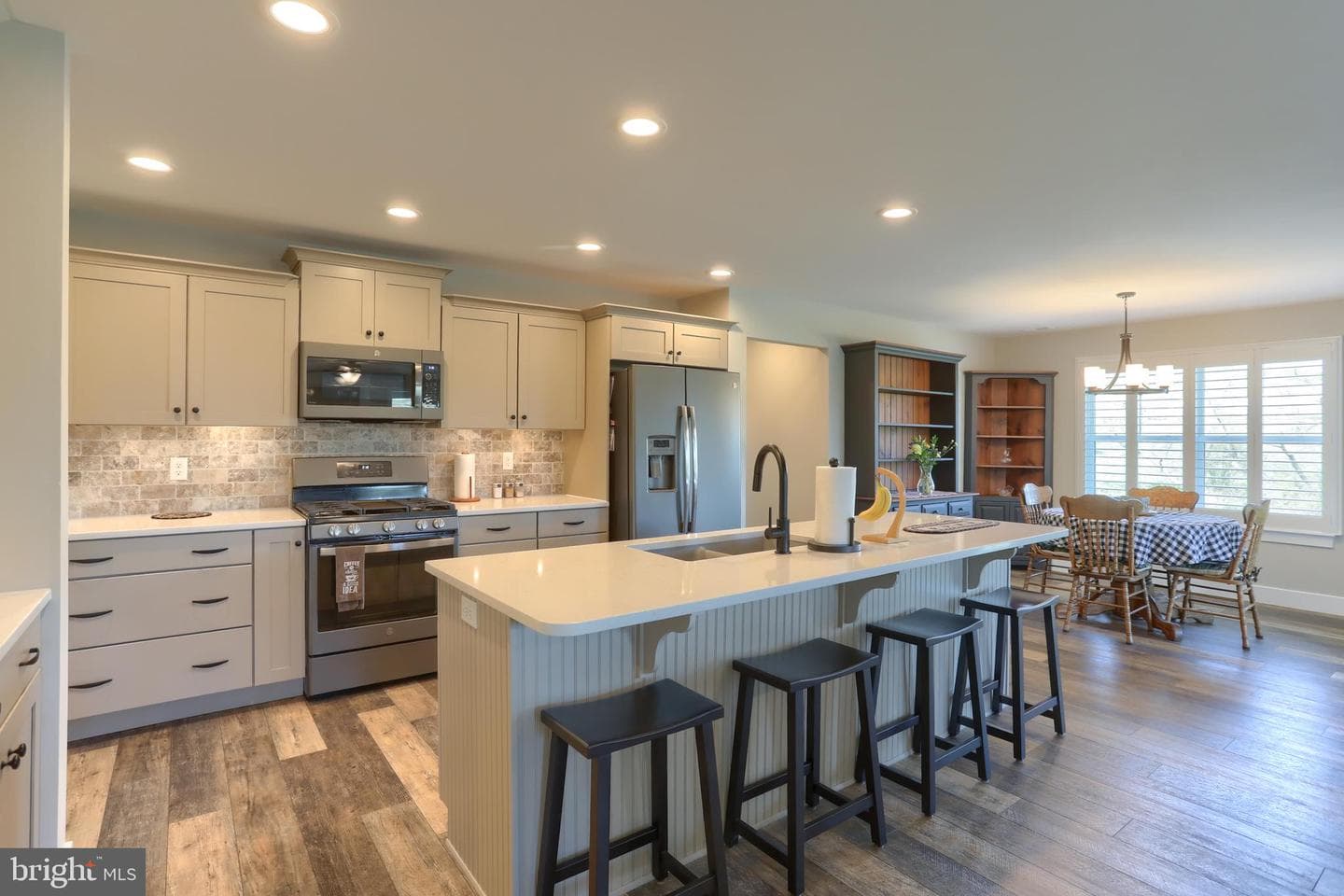 407 Orchid Circle photo 17