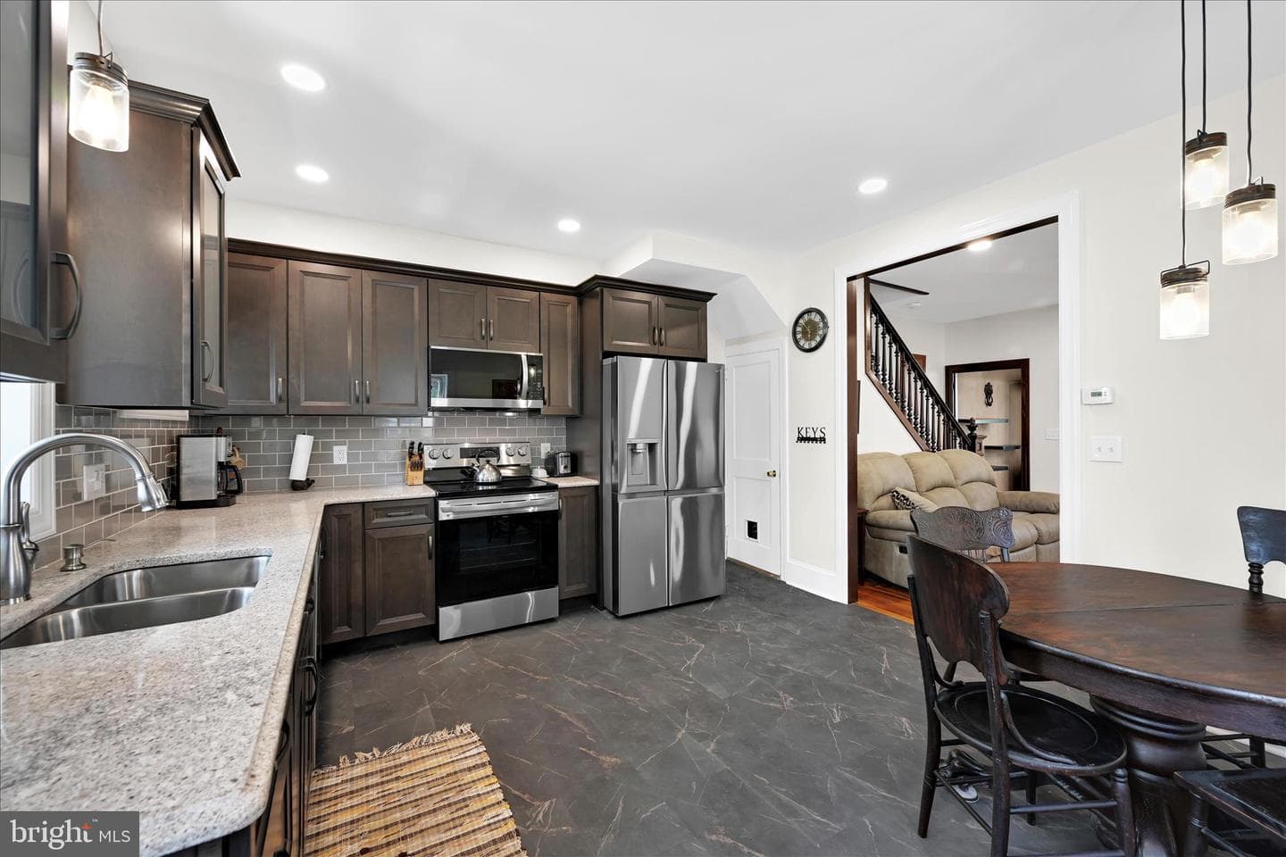 423 S 12th Street photo 15