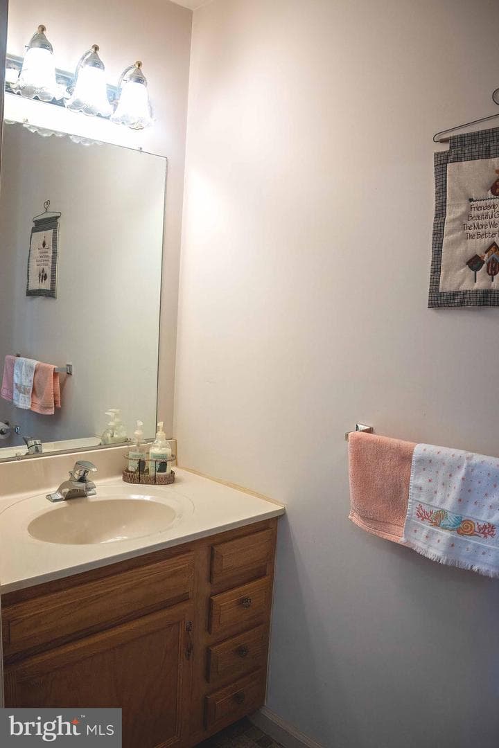 613 Blueberry Lane photo 20