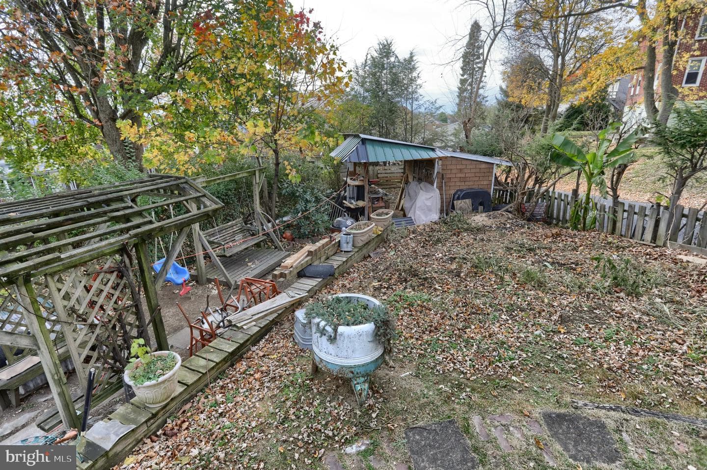 645 N Lincoln Avenue photo 37
