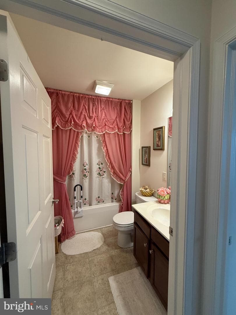 852 Walnut Crest Drive photo 15