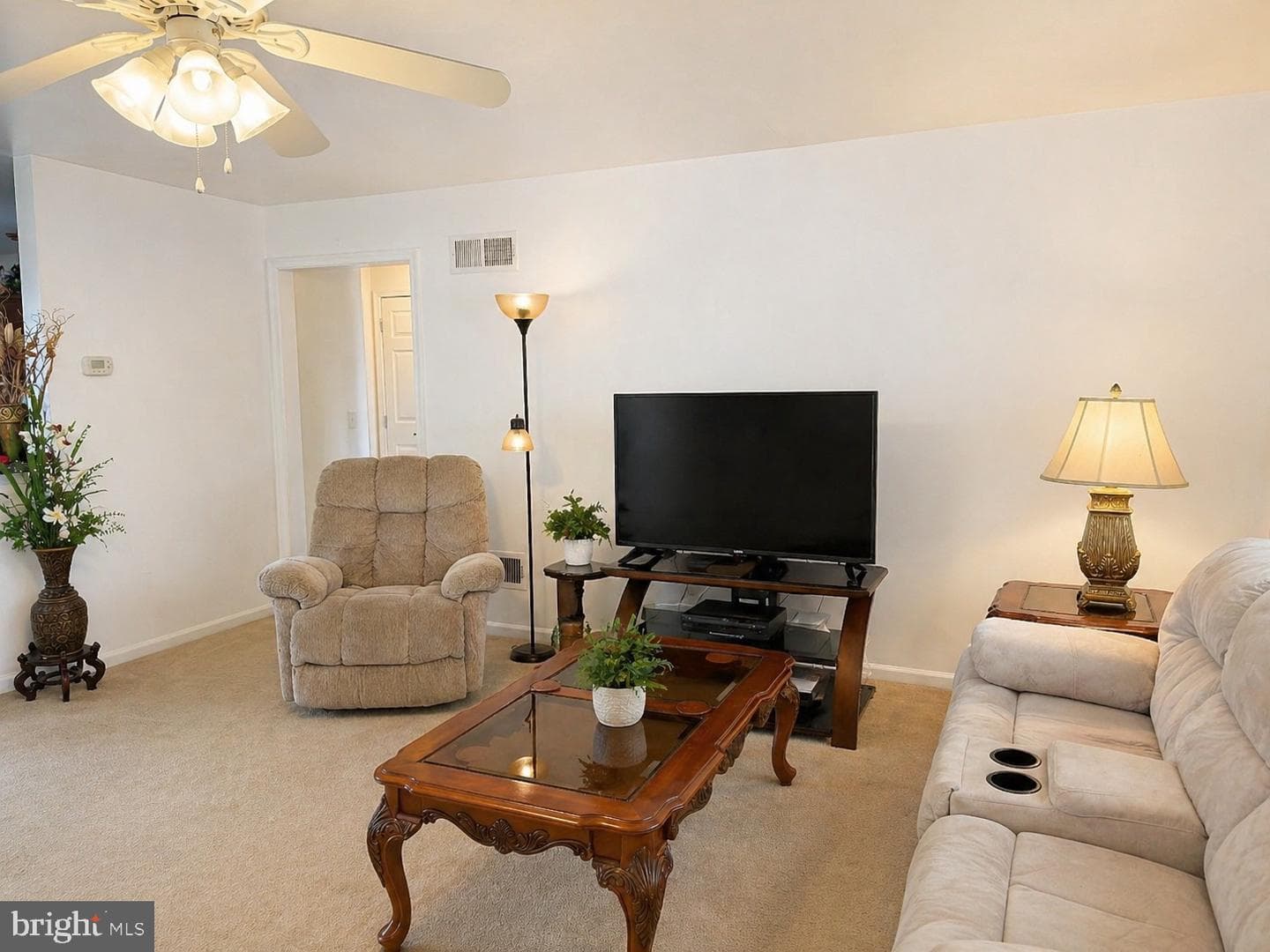852 Walnut Crest Drive photo 8