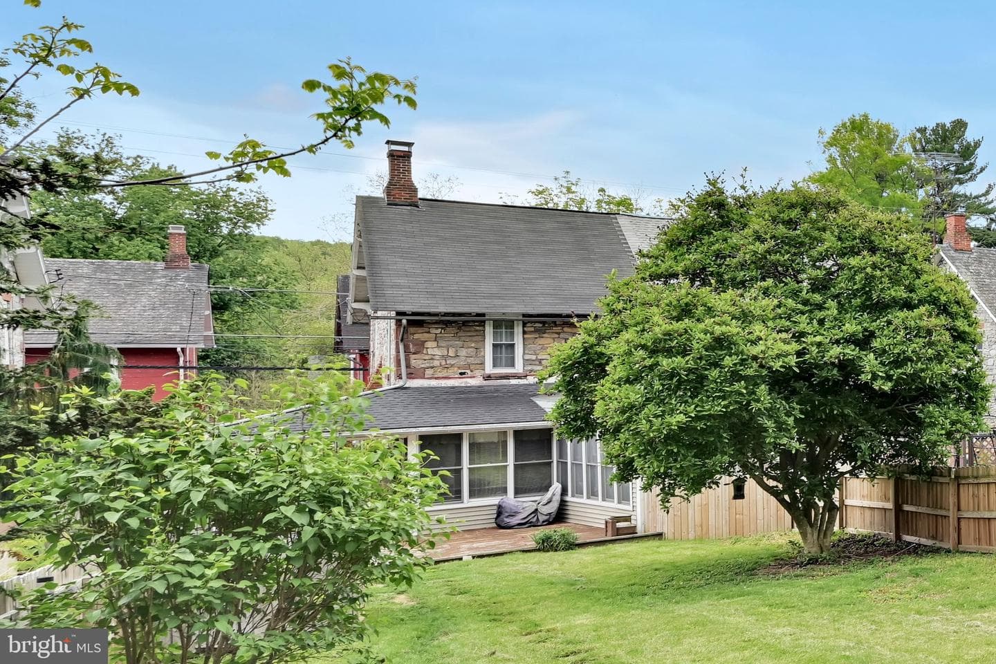 354 Boyd Street photo 17