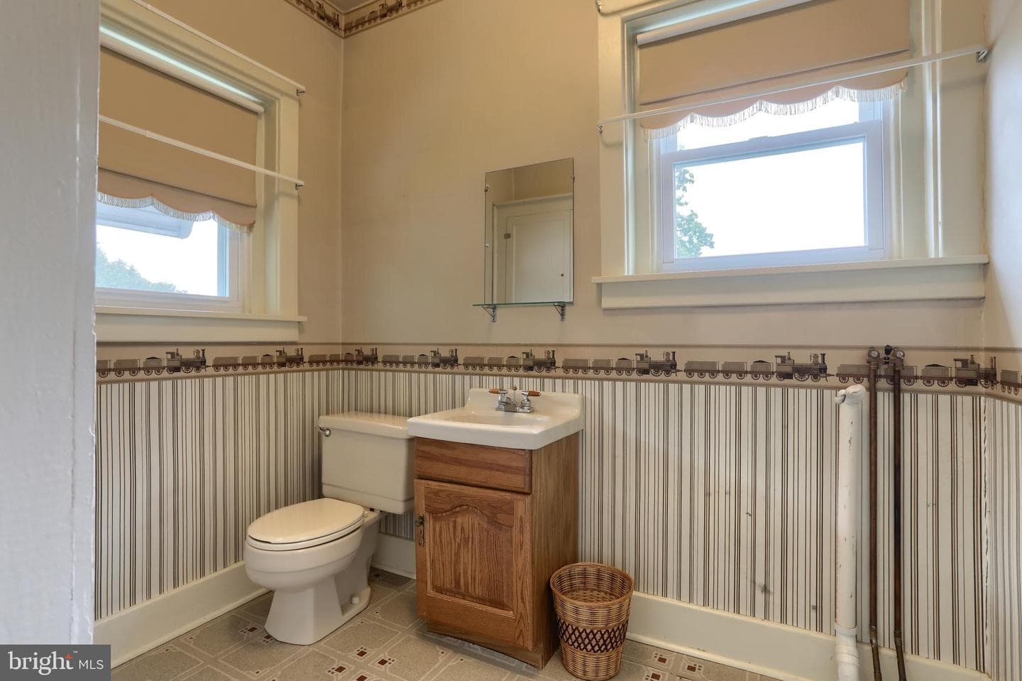 303 S 12th Street photo 14
