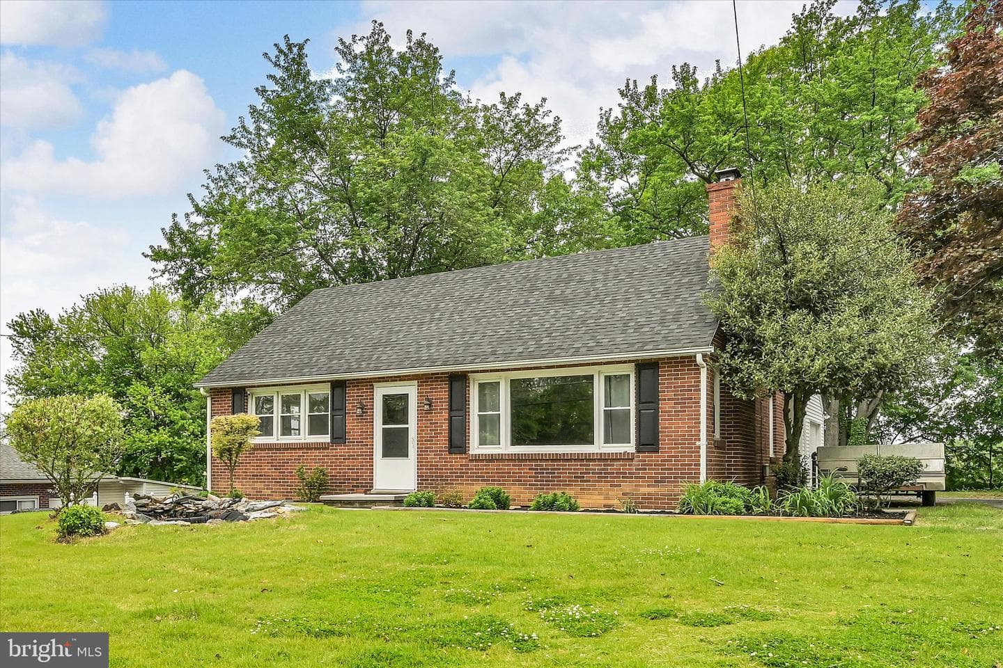 2909 Tunnel Hill Road photo 3