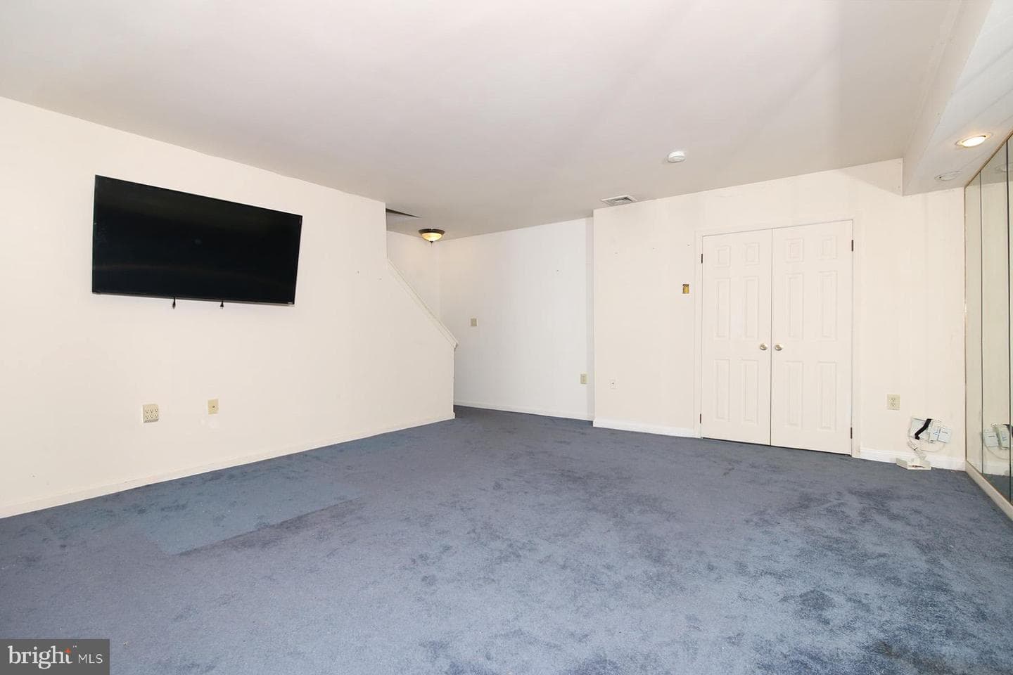 14 Shady Ln U-0001 photo 9