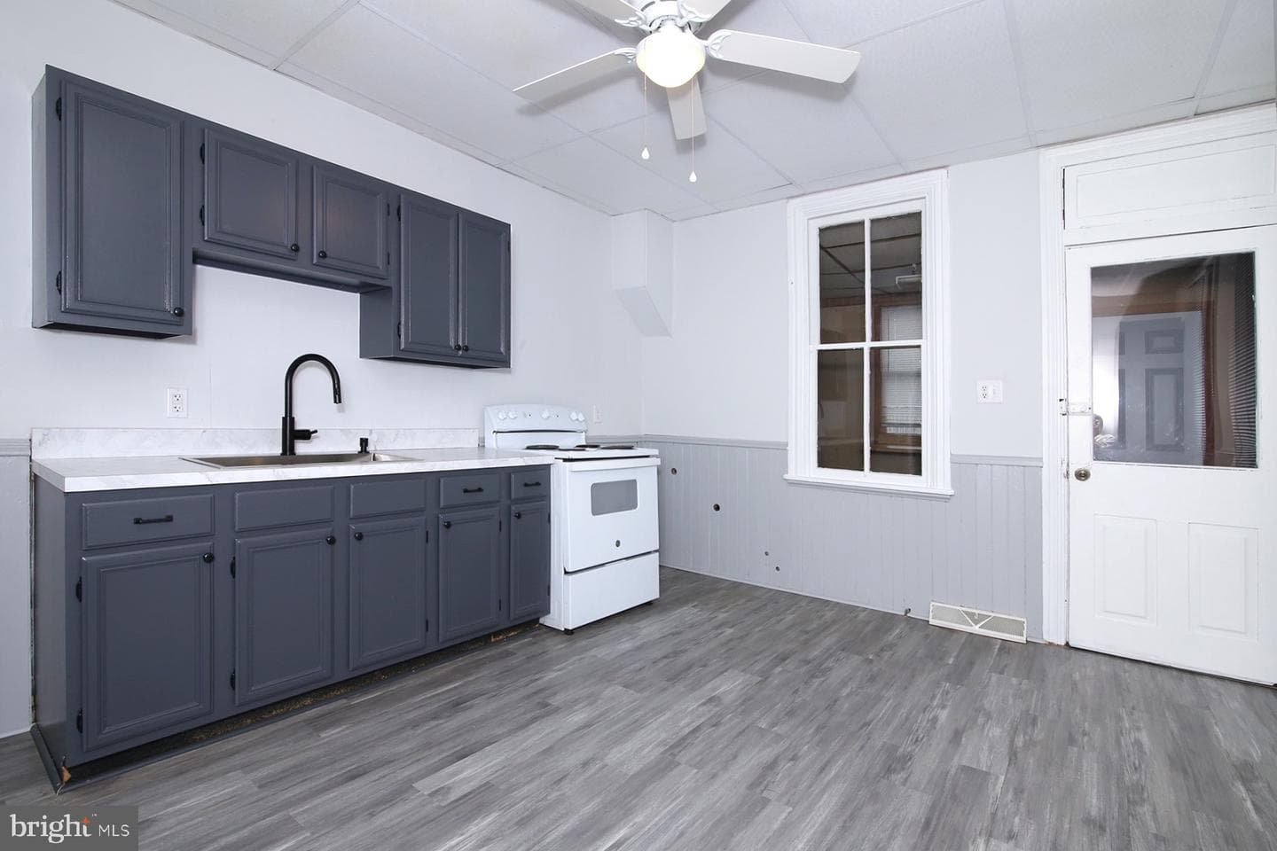 143 Mifflin St photo 5