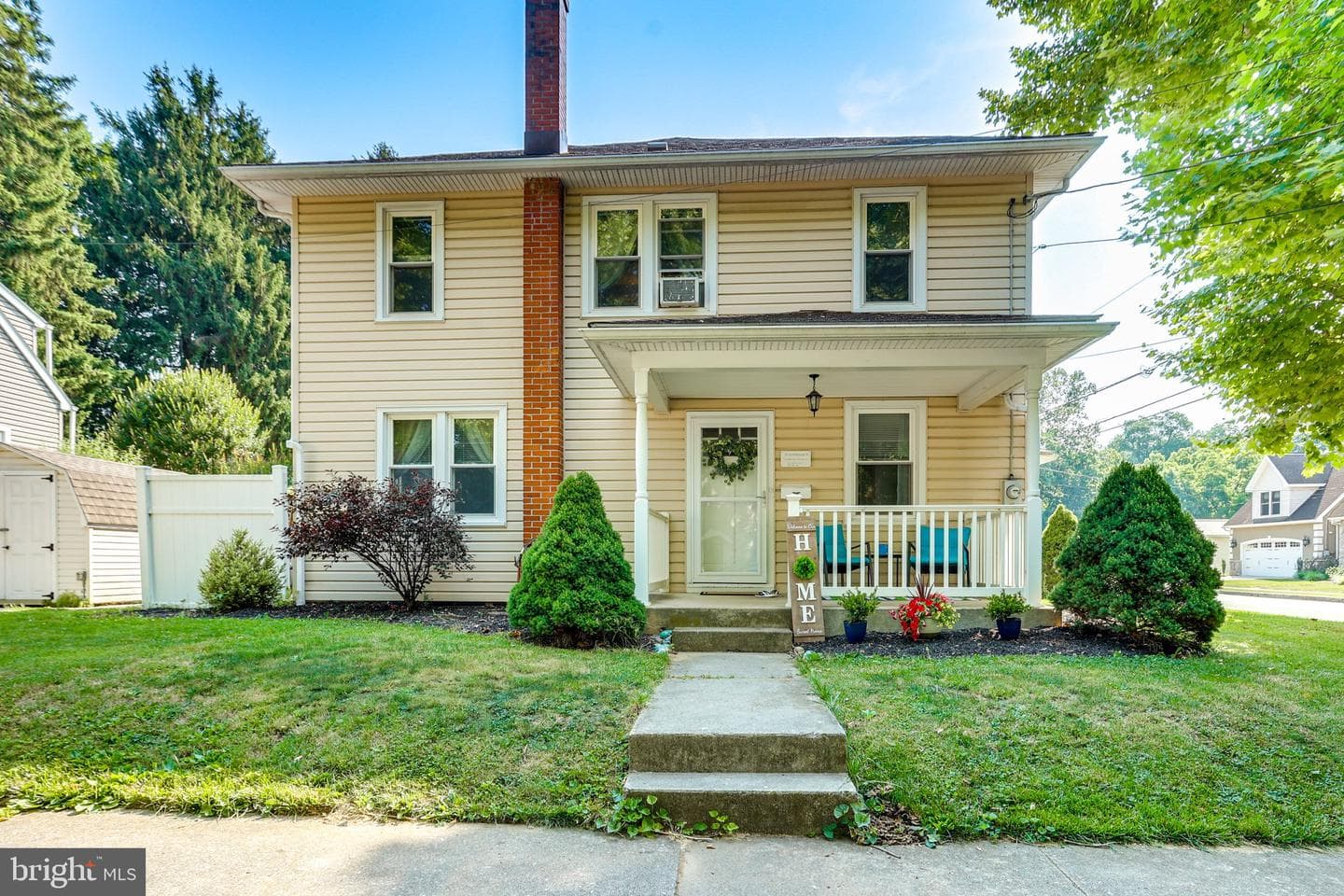 208 Elm Street photo 19