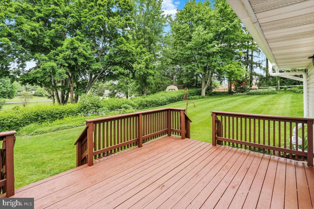 41 Jayann Drive photo 8