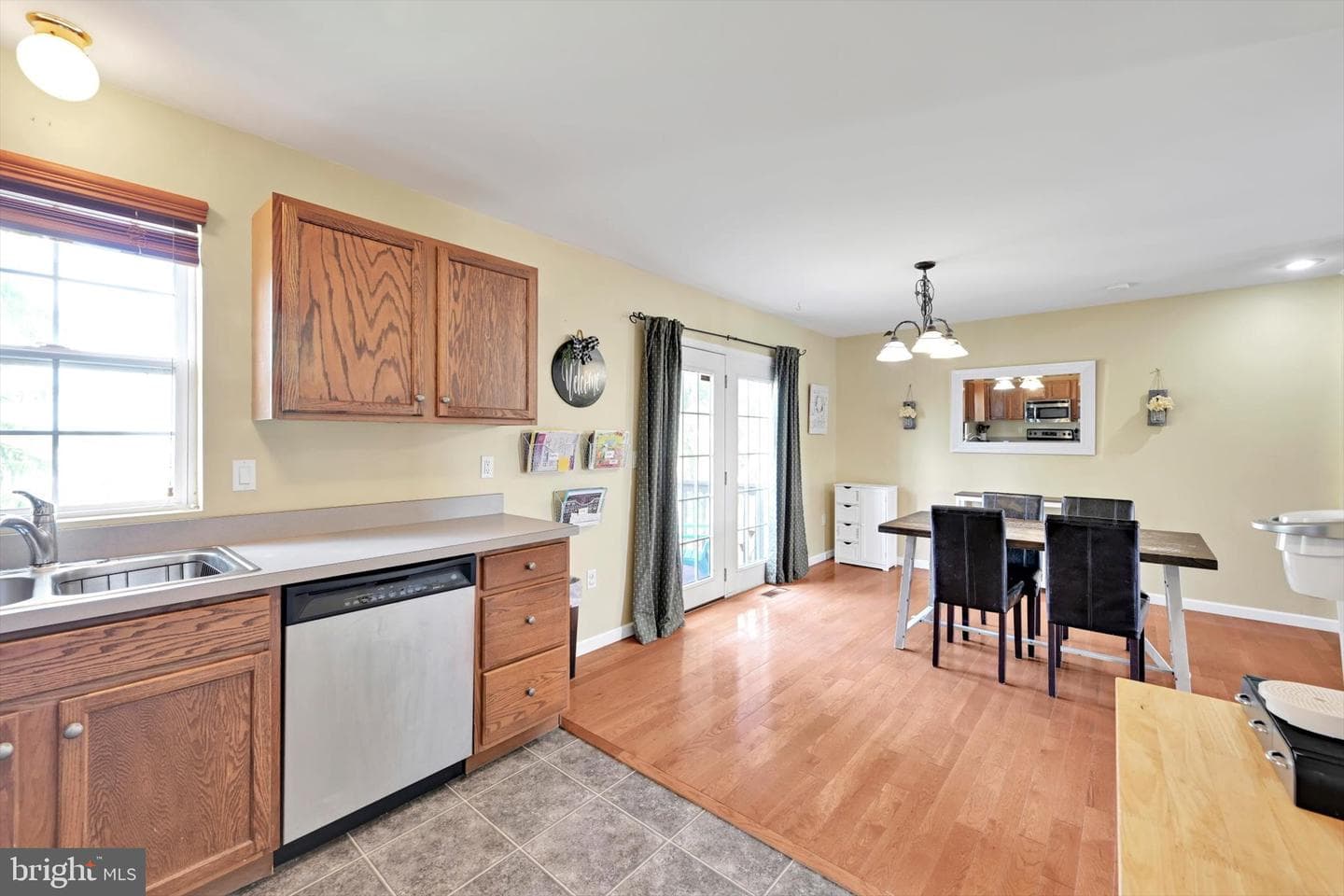 2177 Penn St L-0232 photo 12