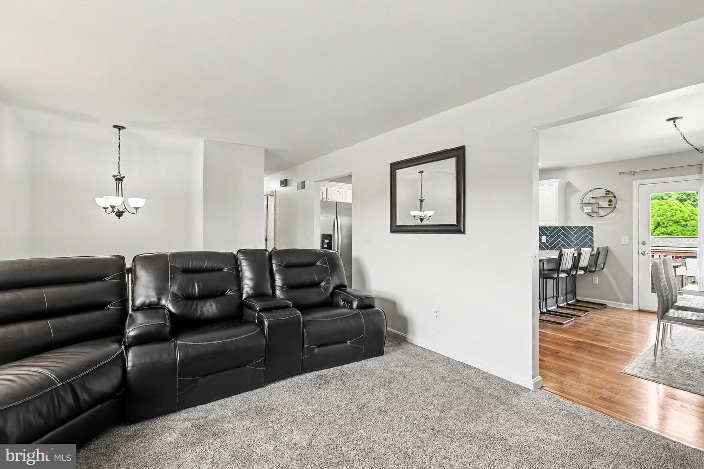 212 Brunswick Lane photo 4