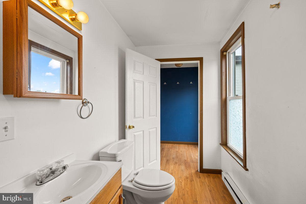 621 Noble Street photo 14
