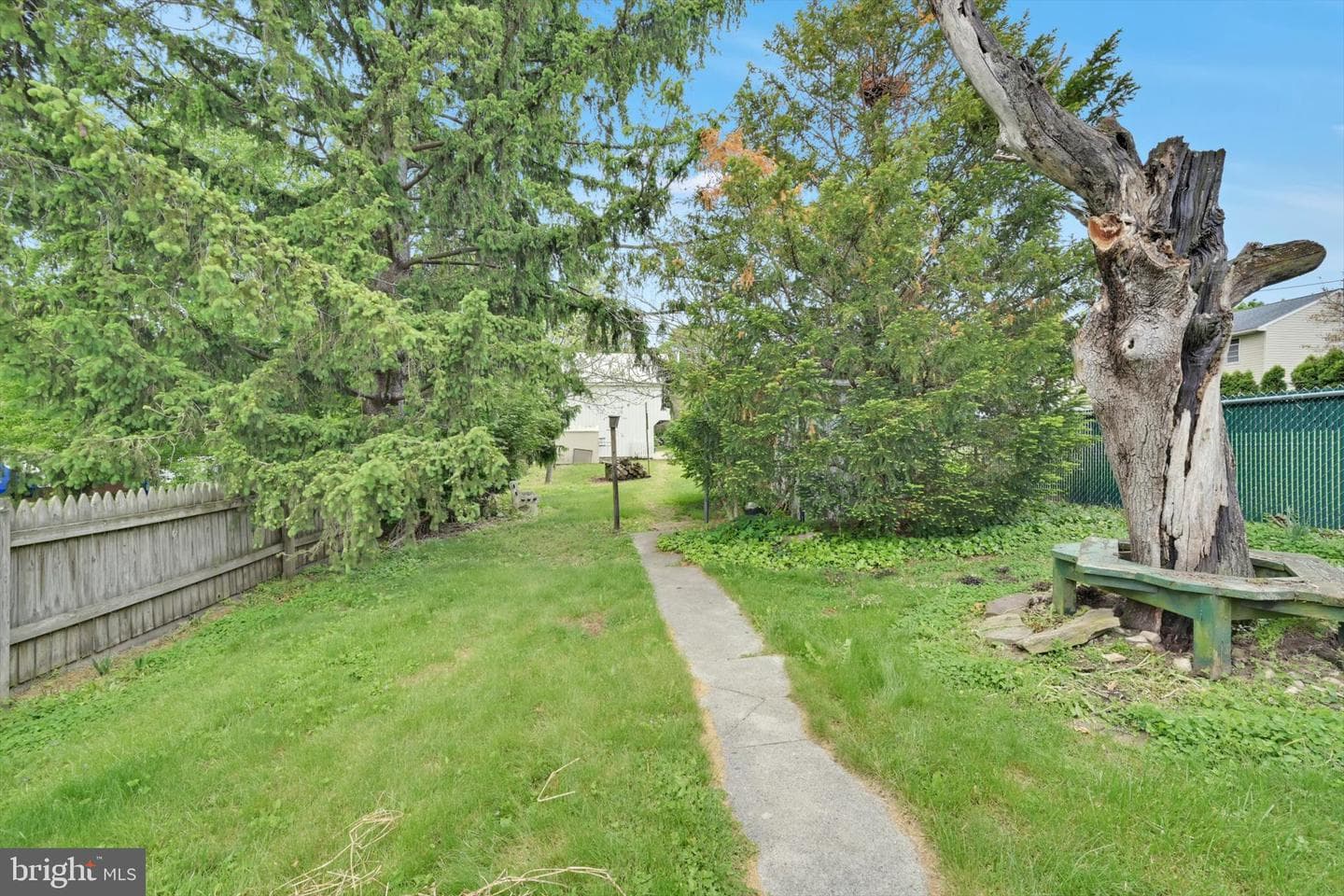 32 N Lancaster Street photo 28