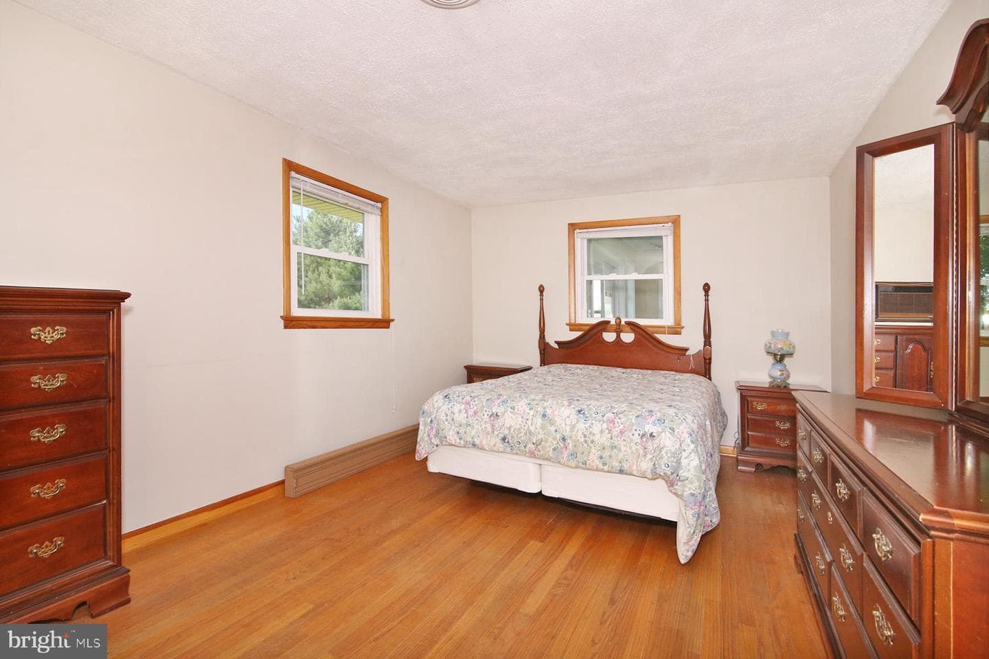 1634 Elm Street photo 14