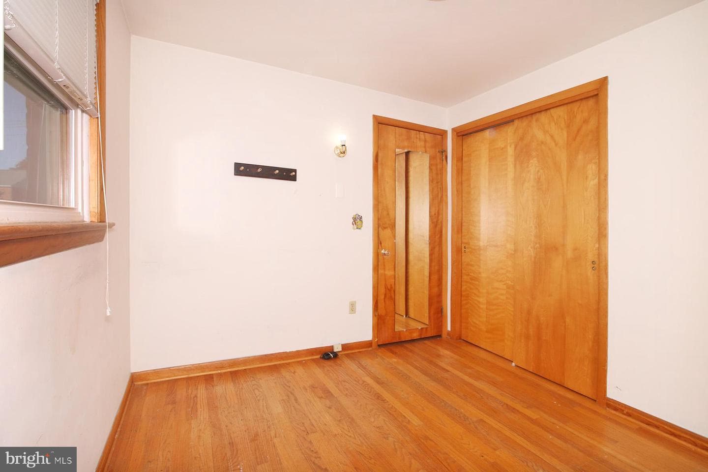 1634 Elm Street photo 17