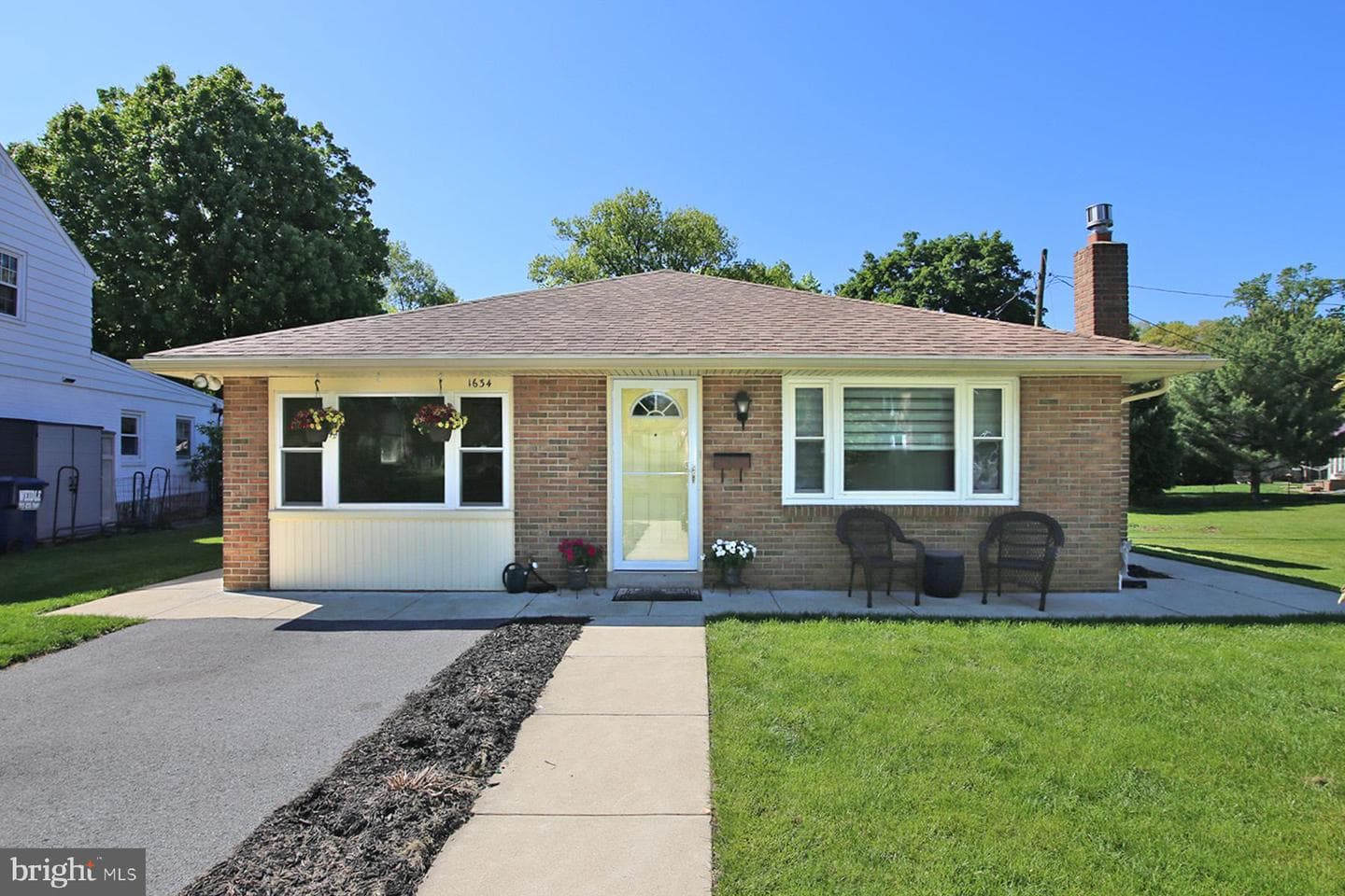 1634 Elm Street, Lebanon