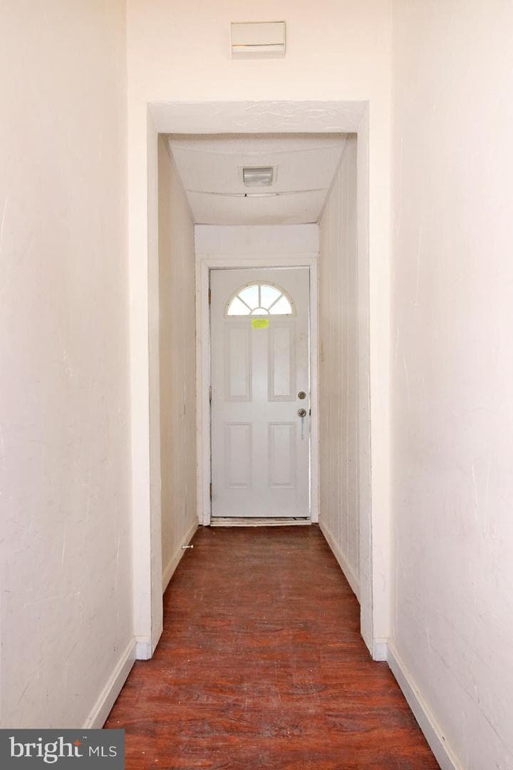 27 N 6th Street photo 2