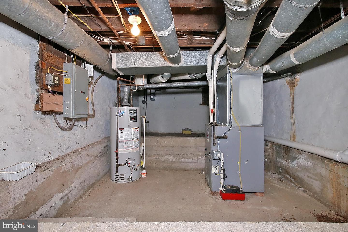 27 N 6th Street photo 44