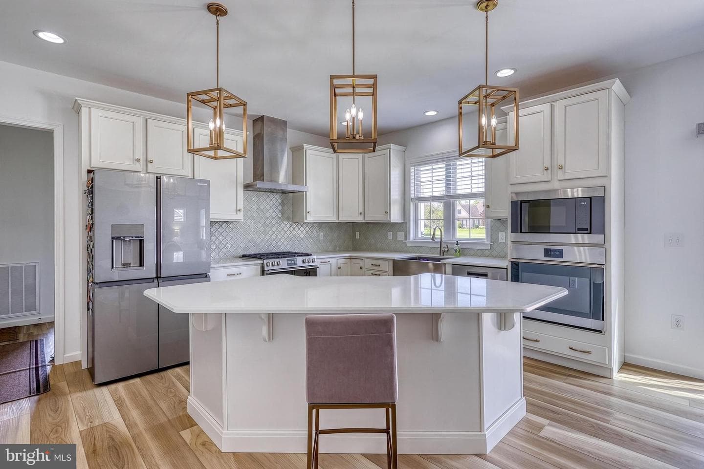 1549 Cambridge Drive photo 21
