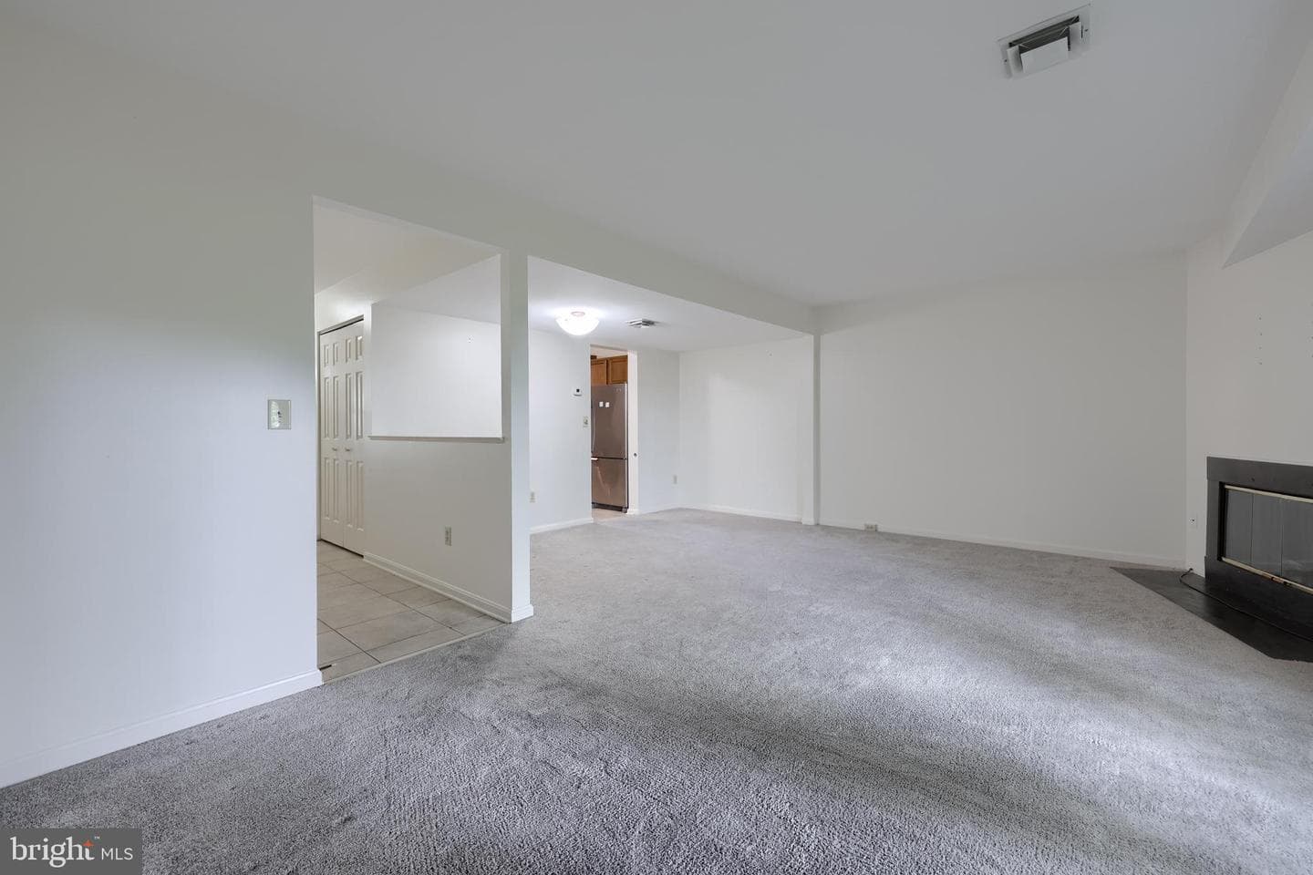 1531 Cambridge Court photo 14